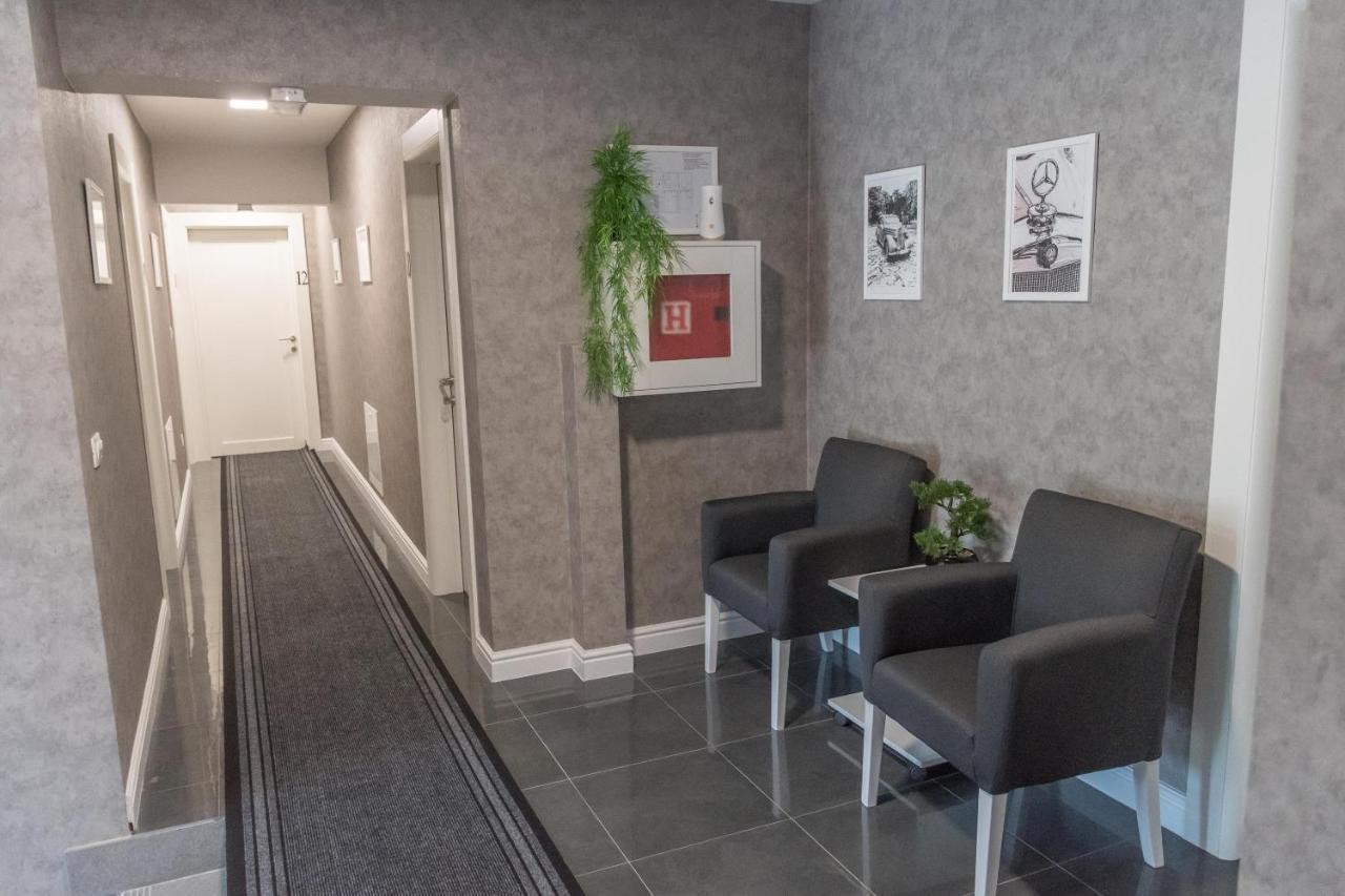 A Klub Apartmani Mrcajevci Luaran gambar