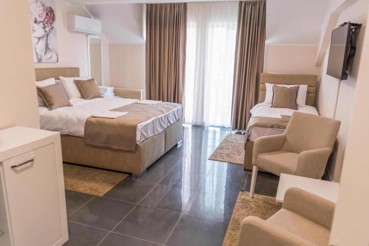 A Klub Apartmani Mrcajevci Luaran gambar