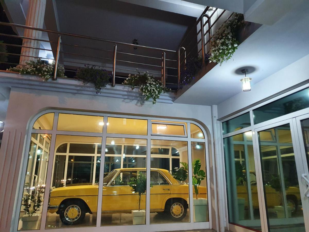 A Klub Apartmani Mrcajevci Luaran gambar