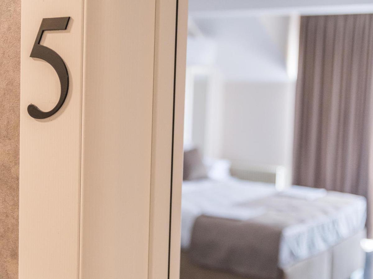 A Klub Apartmani Mrcajevci Luaran gambar