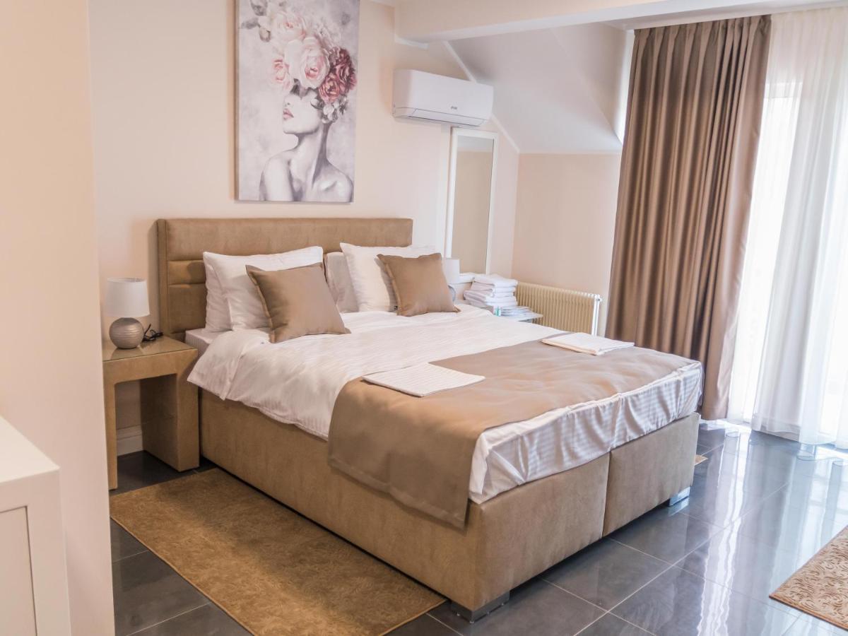 A Klub Apartmani Mrcajevci Luaran gambar