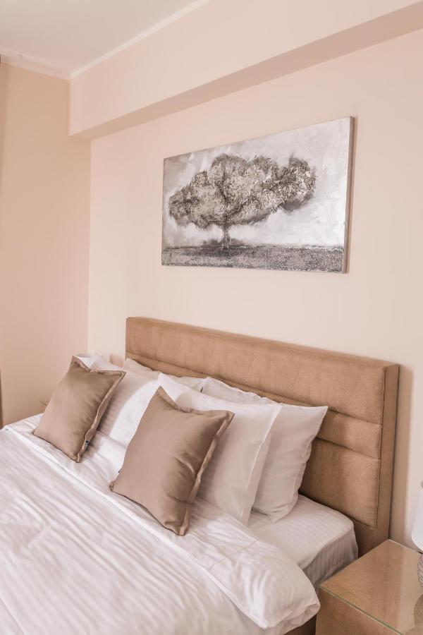 A Klub Apartmani Mrcajevci Luaran gambar